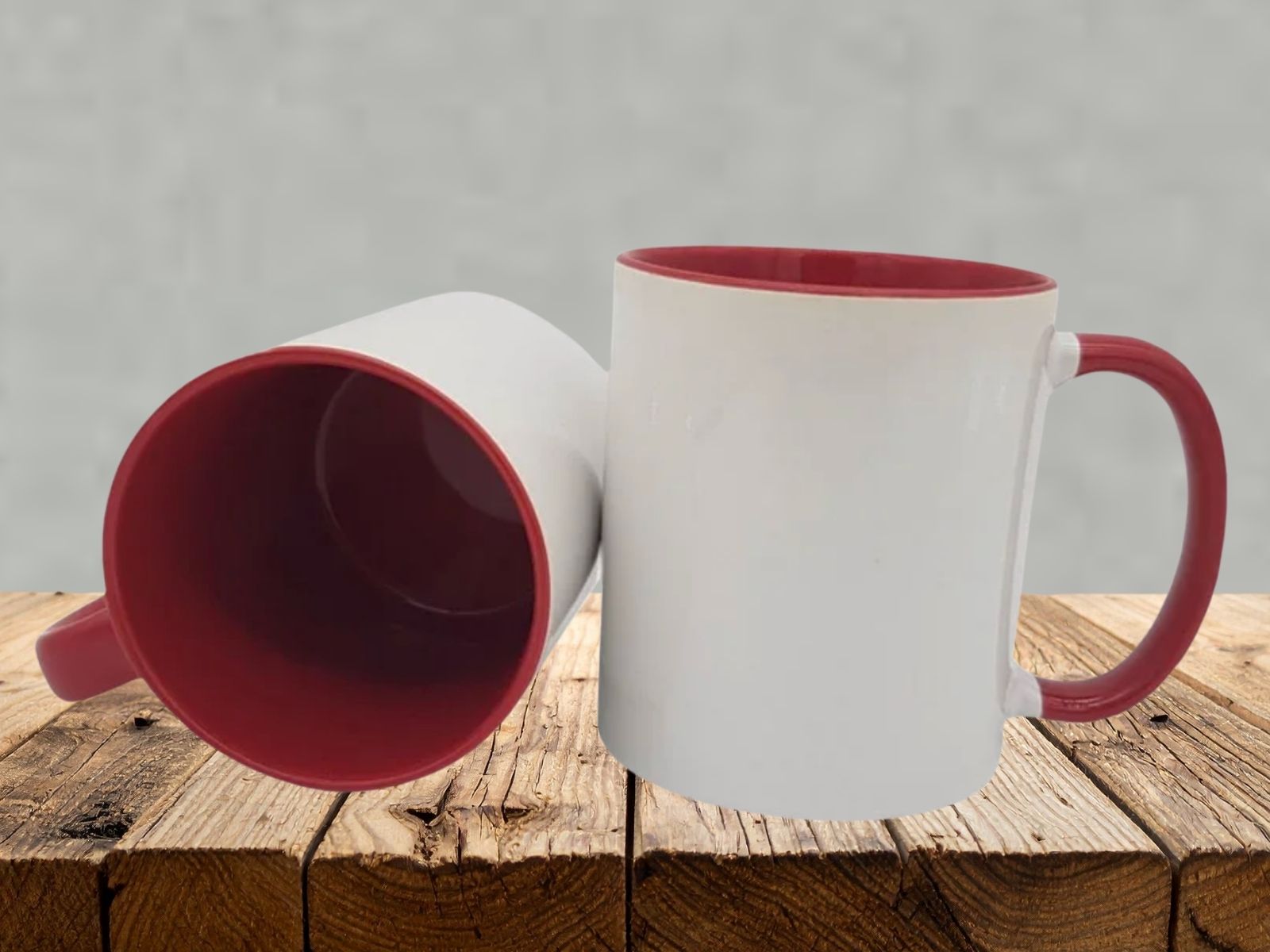 Caneca com alça e interior vermelho 325ml